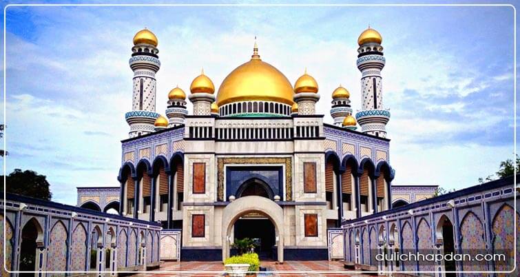 Khám phá đất nước Brunei - Thánh đường hồi giáo Jame Assr