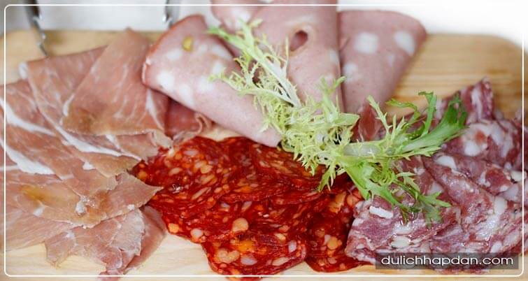 Jăm bông kinh nghiệm du lịch tây ban nha tự túc